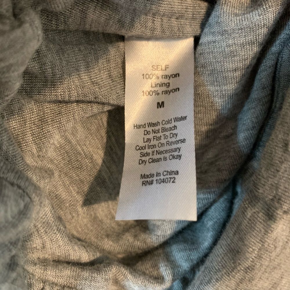 SCARLET SKYE Drape Back Embellished Grey Top M - Picture 6 of 9